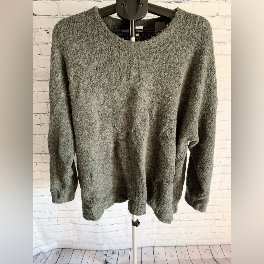 Acrylic Wool Pullover Sweater